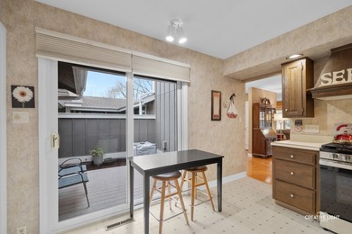 Relaxed Living Starts Here! Easy living awaits in this - photo 16