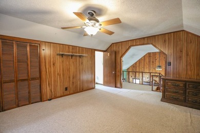 Looking for space, privacy, and room to spread out? This 3 - photo 19