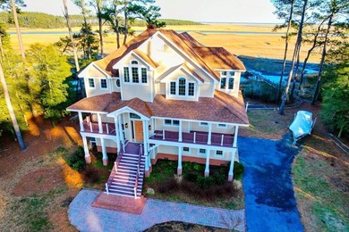 Exquisite 5BR/4.5BA waterfront retreat in a gated community--3