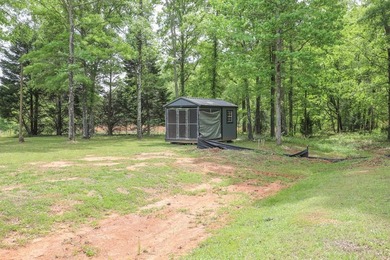 Looking for space, privacy, and room to spread out? This 3 - photo 41