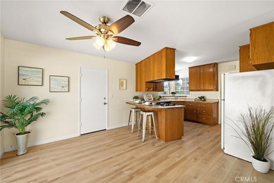 Absolutely charming and beautifully upgraded, this clean turnkey - photo 10