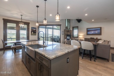 You will fall in love with this luxury 6-bedroom, 6-bath retreat - photo 13