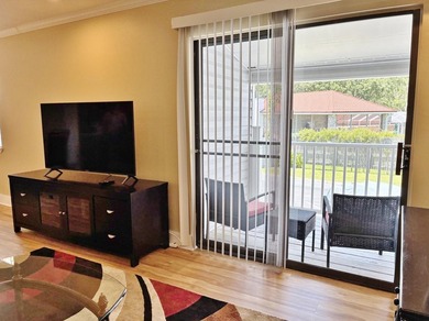 Beautifully remodeled 2-bedroom, 1 bath condo in sought after - photo 16