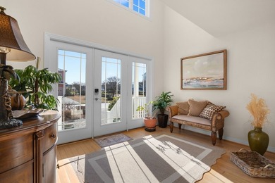 SELLER IS ENTERTAINING OFFERS! Experience coastal luxury in this - photo 2