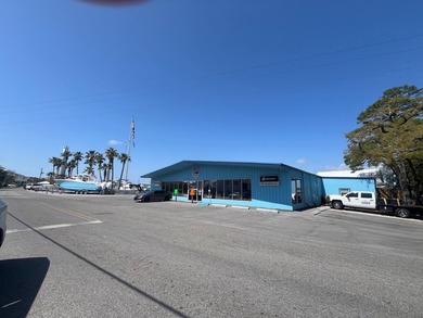 Beautifully remodeled 2-bedroom, 1 bath condo in sought after - photo 32