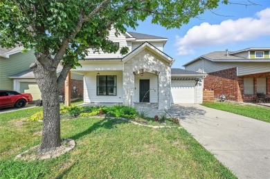 Lake Home For Sale in Fort Worth, Texas