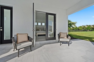 BRAND NEW, NEVER LIVED IN & PROFESSIONALLY DESIGNED is this - photo 52