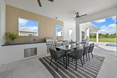BRAND NEW, NEVER LIVED IN & PROFESSIONALLY DESIGNED is this - photo 57