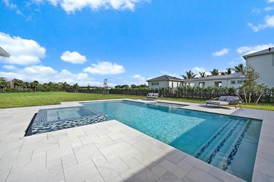 BRAND NEW, NEVER LIVED IN & PROFESSIONALLY DESIGNED is this - photo 60
