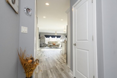 Charming stairless Ranch condo, nestled in the Phantom Lakes - photo 6