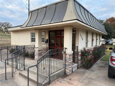 Red River Commercial Active Under Contract in Bossier City Louisiana