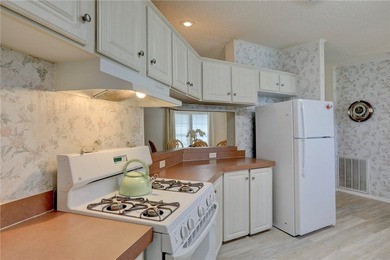 Spacious home situated on a desirable double lot, featuring an - photo 11