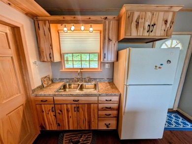 Welcome to your private Hamlin Lake retreat! This charming - photo 20