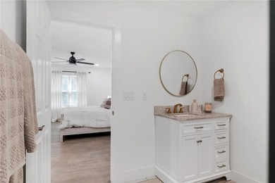 Turnkey. Furnished. Proven  with future bookings. Welcome to - photo 21