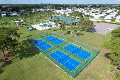 Spacious home situated on a desirable double lot, featuring an - photo 33