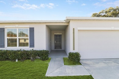 Welcome to your dream home built in 2021! This stunning - photo 2