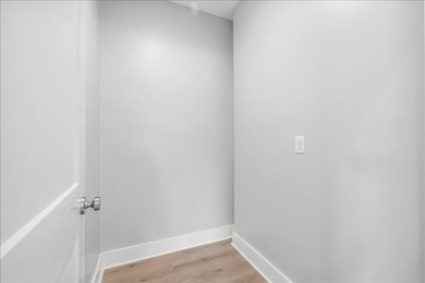 Welcome home to this beautiful new construction, never lived in - photo 12