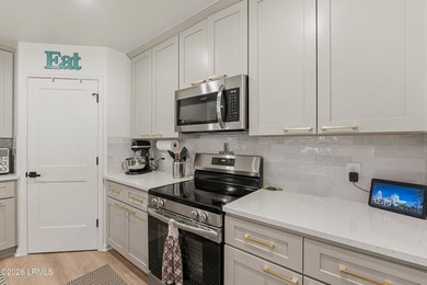 Nestled on a spacious 0.45-acre corner lot in the heart of Mossy - photo 13
