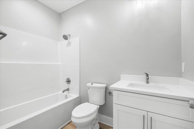 Welcome home to this beautiful new construction, never lived in - photo 13