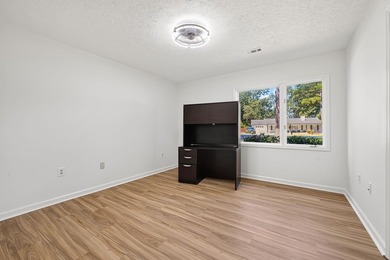 Three-bedroom, two-bathroom, single-story ranch home with a - photo 14