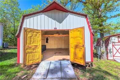 Enjoy the best of lake-area living at the 45MM, offering a - photo 21