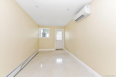 LEGAL 3 Family house located in the heart of Kew Garden Hills - photo 24