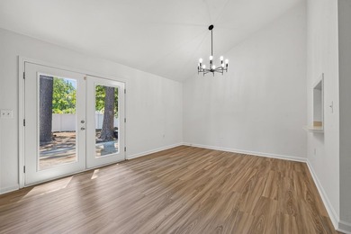 Three-bedroom, two-bathroom, single-story ranch home with a - photo 26