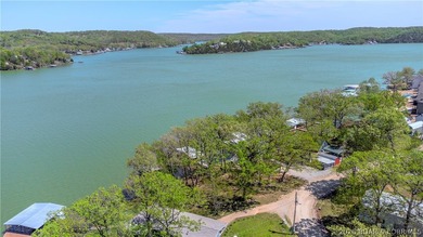 Enjoy the best of lake-area living at the 45MM, offering a - photo 27