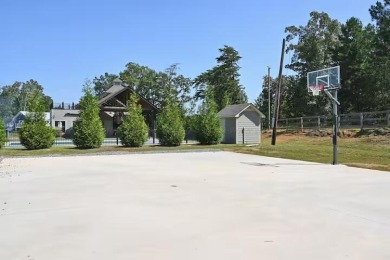 Smith Lake condo--this furnished 3BR/3BA lakefront unit is - photo 33