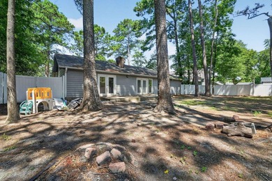 Three-bedroom, two-bathroom, single-story ranch home with a - photo 37