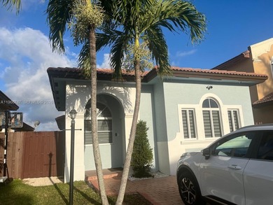 (private lake, pond, coastal) Home For Sale in Homestead Florida