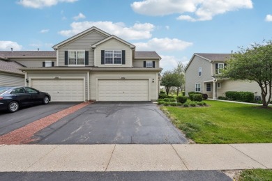 Lake Townhome/Townhouse Sale Pending in Round Lake, Illinois