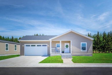 (private lake, pond, creek) Home For Sale in Petoskey Michigan