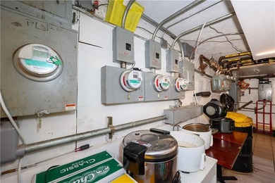 Rare opportunity for end user and investors to own this incoming - photo 17