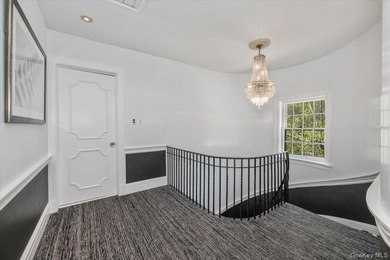Welcome to this magnificent and stately Center Hall Colonial - photo 25