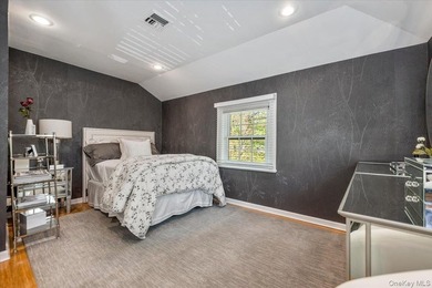 Welcome to this magnificent and stately Center Hall Colonial - photo 31