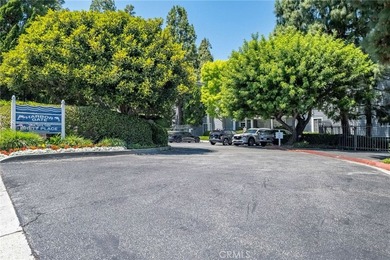 Welcome to this beautifully fully furnished, move-in-ready - photo 35