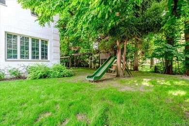 Welcome to this magnificent and stately Center Hall Colonial - photo 38