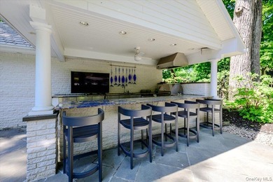 Welcome to this magnificent and stately Center Hall Colonial - photo 45