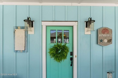 Charming Coastal Cottage with Easy One-Level Living Near the - photo 28