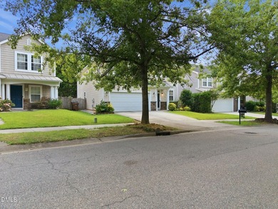 Beautiful 5-bedroom, 3-bath home with a loft in the highly - photo 32