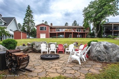 Enjoy waterfront living in this inviting 3,276 sq. ft. home - photo 6