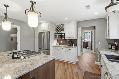 Ranch Style Lakefront Home with 300ft of Shoreline, 1.5 Acres, & - photo 12