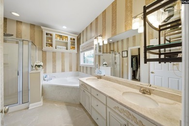 Welcome home to this spacious 5 bedroom, 3.5 bathroom home - photo 25
