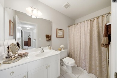 Welcome home to this spacious 5 bedroom, 3.5 bathroom home - photo 31