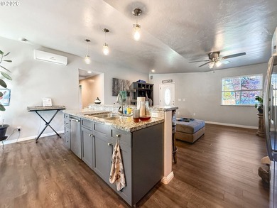 Beautifully updated and versatile property just a short distance - photo 8