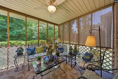 Welcome home to this spacious 5 bedroom, 3.5 bathroom home - photo 39
