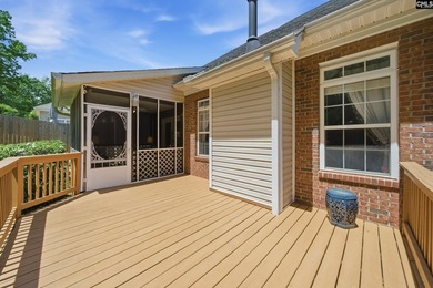 Welcome home to this spacious 5 bedroom, 3.5 bathroom home - photo 41