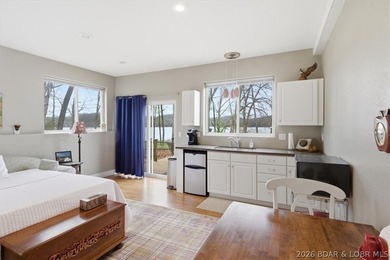 Ranch Style Lakefront Home with 300ft of Shoreline, 1.5 Acres, & - photo 47