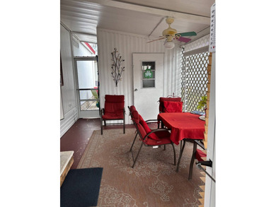 BEAUTIFULLY CARED FOR AND DECORATED 2/2 IN PET FRIENDLY GATED - photo 5